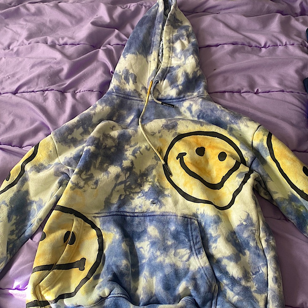 Market hoodie, one of my favorites and in very good condition.